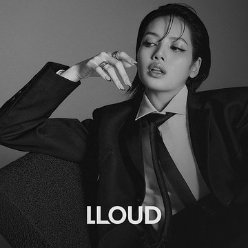 netfluences's tweet photo. LISA's New Project website mentions Sony Music Entertainment.  

New Music is likely coming. https://t.co/nHsE6PNZlq