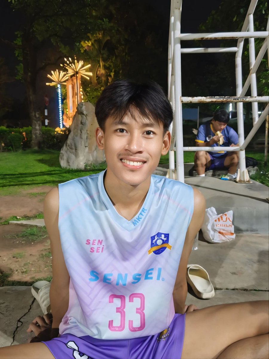 WittawatSbr's tweet photo. 😵‍💫🏐 https://t.co/dBQyOJtLV2