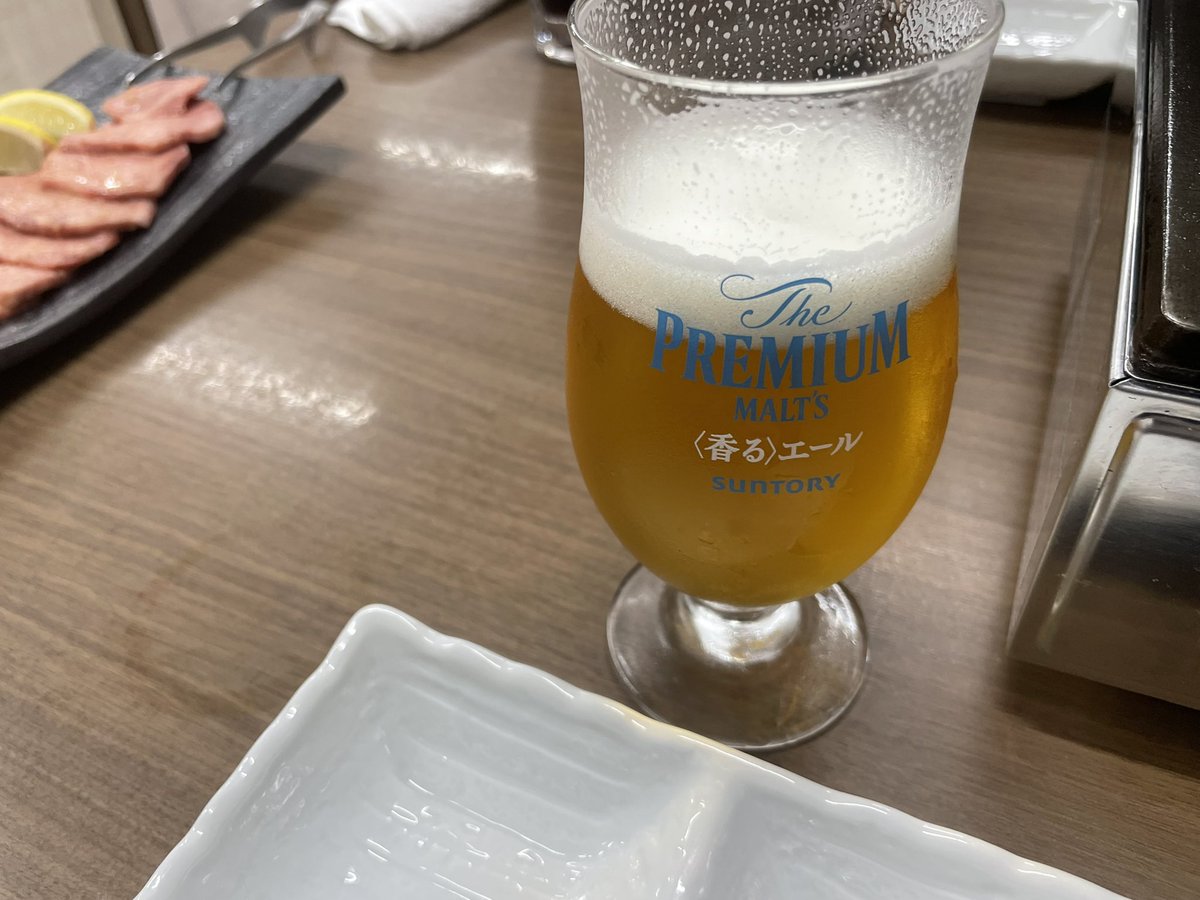 sue_valol's tweet photo. やぬーさんと焼肉デート❤️ https://t.co/KhKLvIrwfi