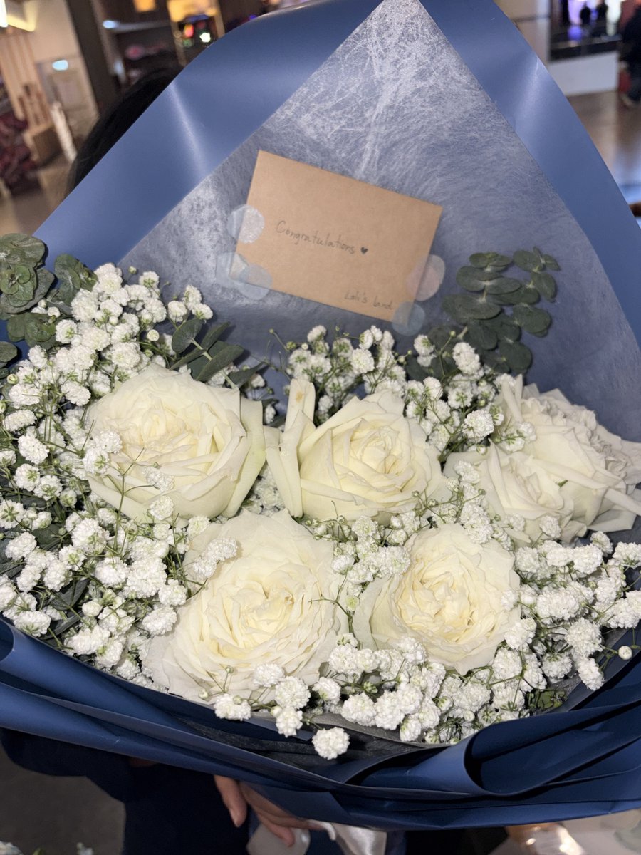LALISLANDTH's tweet photo. Congratulations on you first film, Lalina Schuett 🤍

A floral token for your new milestone. Here’s to you and all the wonderful stories you’re about to tell.

LENA AT FIRST FRAME PREMIERE
#HerinFramePremiereNight
#lalinalena #ลีน่าลลินา https://t.co/2HhuAAz1uU