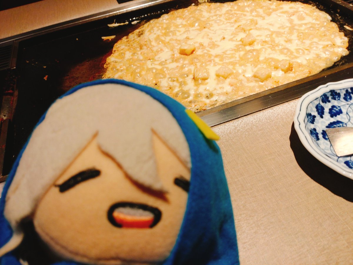 yackyudoon's tweet photo. これは山口と広島をハシゴした時のやつなんですけど、いっぱいごはん食べたよね〜！ね！めしぬい！旅に出ると食べ過ぎてしまうよね😊 https://t.co/jM7G1YLHx7