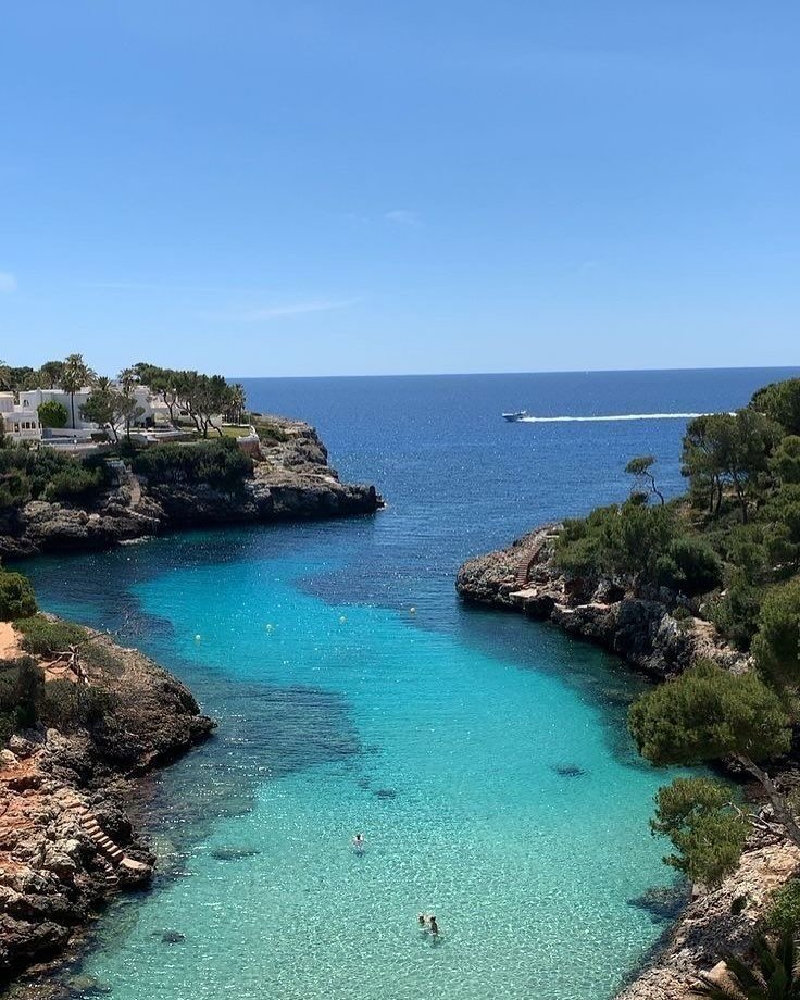echoesofworld's tweet photo. Mallorca, Spain https://t.co/bZr0hIkiqX