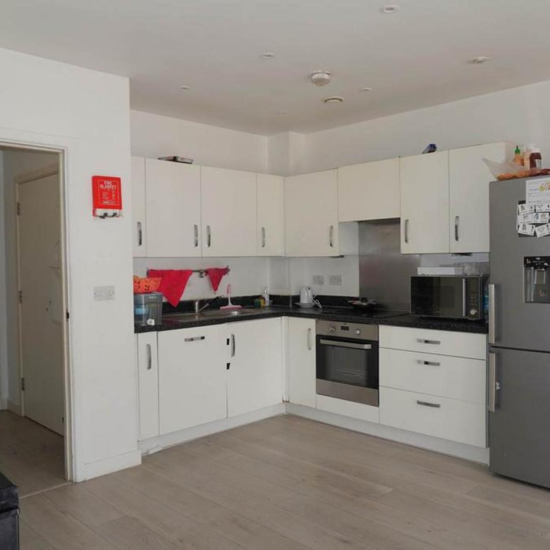 W13Alpha's tweet photo. New Property For Sale
Salisbury Road, Southall
For Sale 3 Bed Duplex £380,000

🏡 Modern ground-floor duplex  
🛋️ Bright open-plan living with sleek kitchen  
🌿 Private garden  
🛏️ Three spacious bedrooms and stylish bathroom  
📍... https://t.co/2GBEvKZGBa