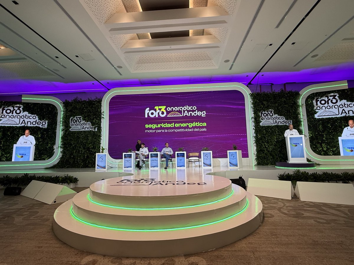 ASOCODIS's tweet photo. #AEstaHora @asocodis acompaña a @Andeg_Col en el 13 Foro Energético ANDEG en Barranquilla https://t.co/FGZG0OlrO7