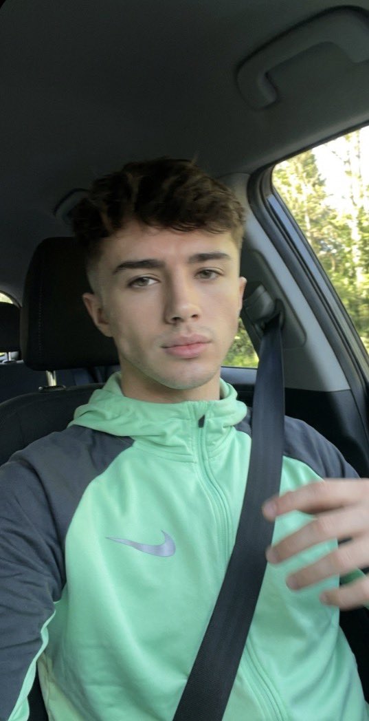 Caden__Mills's tweet photo. #findom
#cashmaster
#scallylad
#gayuk https://t.co/1Sc9ziRCYY