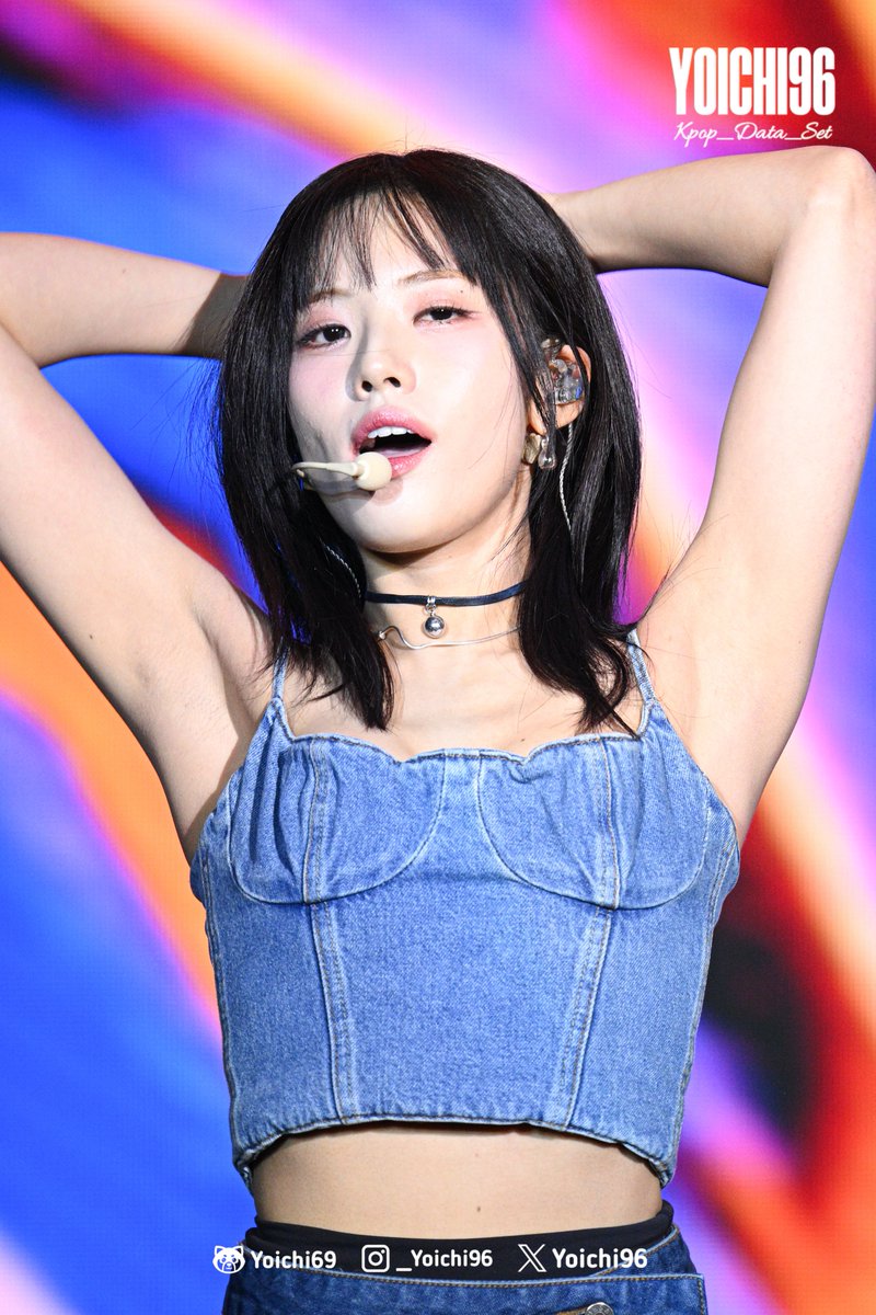 kpop_data_set's tweet photo. 230812 Jiwon at Daejeon Midnight Festival

#fromis9 #박지원 #Jiwon 
#지원 #ParkJiwon #프로미스나인 https://t.co/Lk9OHJhulr