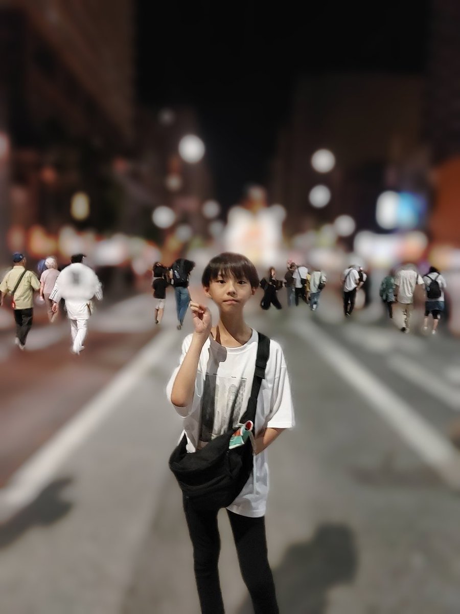 KANATO527's tweet photo. もうすぐ夏休みも終わり🍉💦
なんだかんだ忙しかったな…
旅行に行けなくても海🌊とディズニー🐭行きたかったな…
いや、まだ行けるか？？ https://t.co/DCDIMnotRm