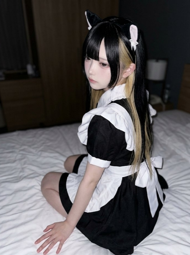 luyongkwei's tweet photo. コスプレして待ってたのにドたられた女… https://t.co/e04XSCJx3M