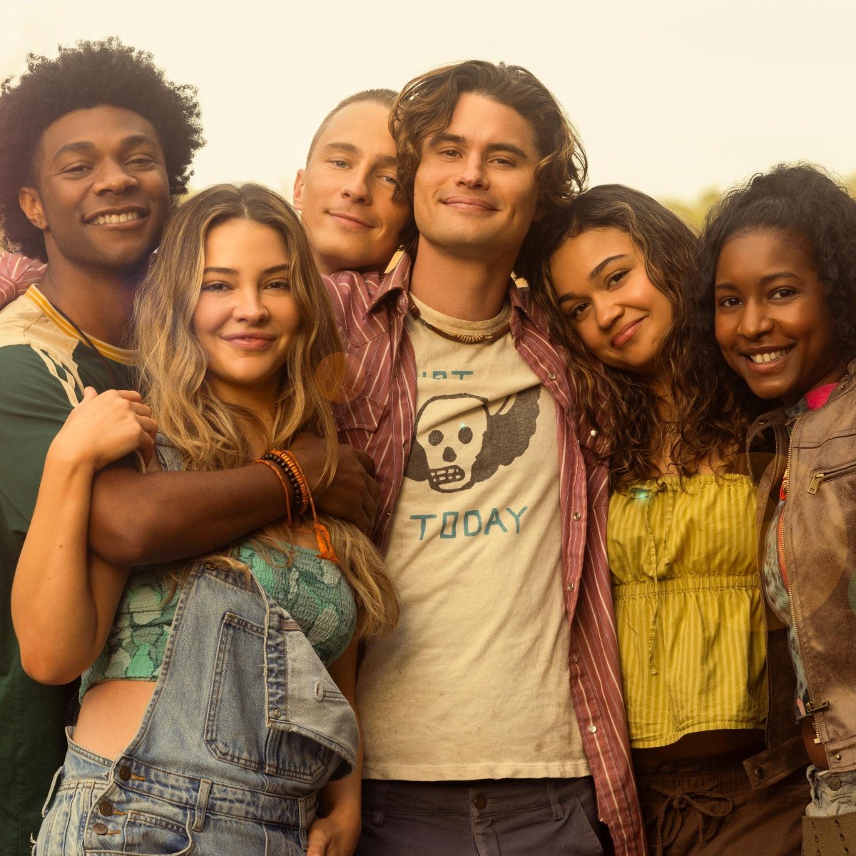 sboficial's tweet photo. ACABOU! Outer Banks chegou oficialmente ao fim após 6 anos, 5 temporadas, 50 episódios e 1 desistência.