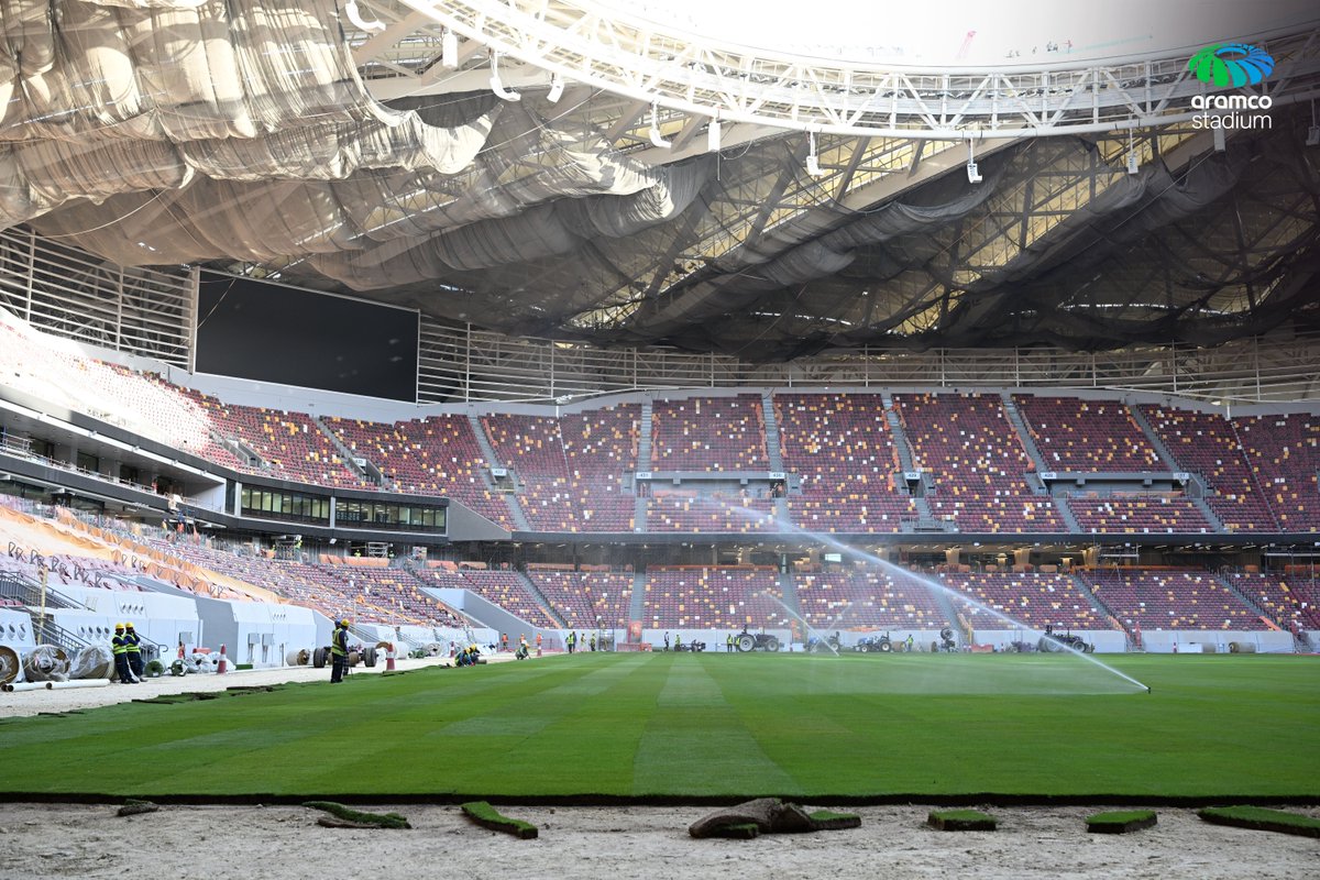 AramcoStadium's tweet photo. أرضيتنا.. صارت جاهزة 🏟️
#ملعب_أرامكو

Our pitch is ready 🏟️
#AramcoStadium https://t.co/YCZPvc3sqo