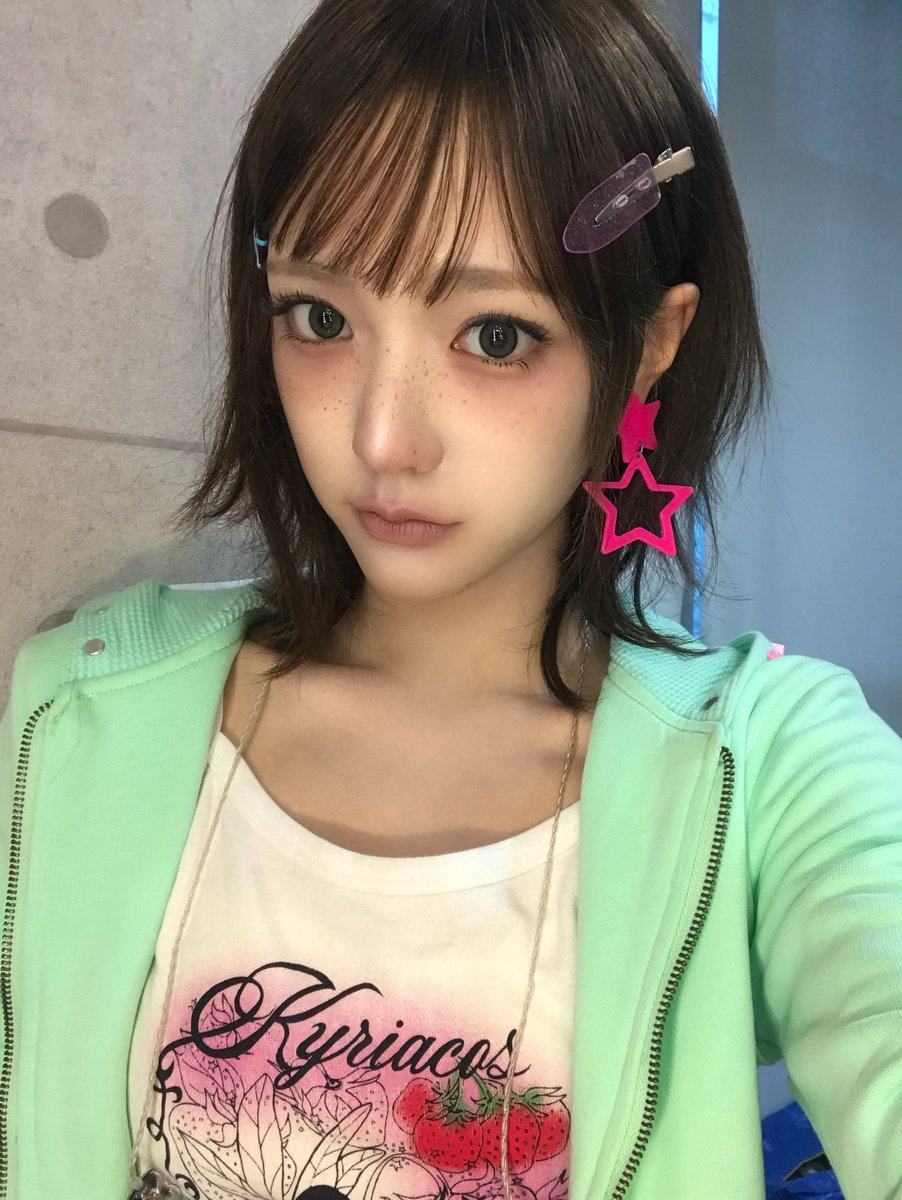 ramel_514's tweet photo. #지유 260820 버블🫧 https://t.co/qhW8hW04UQ