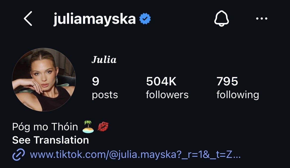 juliamayskafans's tweet photo. julia is the first contestant that changed her pfp iktr https://t.co/V6dskNM4UC