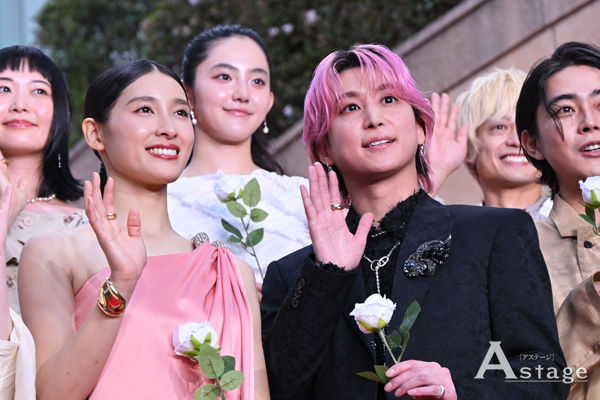 astage_ent's tweet photo. 【CINEMA】#土屋太鳳「新しい『マッチング』の世界を受け取って！」 ✨
#佐久間大介 は「スケールアップした超大作になっています！期待して！」と自信‼️ マイク🎤とバラ🌹を間違えるボケも⁉️
映画『マッチング TRUE LOVE」 レッドカーペットイベント🎬

▶️https://t.co/VcX7MZdBNg

#映画マッチング https://t.co/3PD90Gnk9F