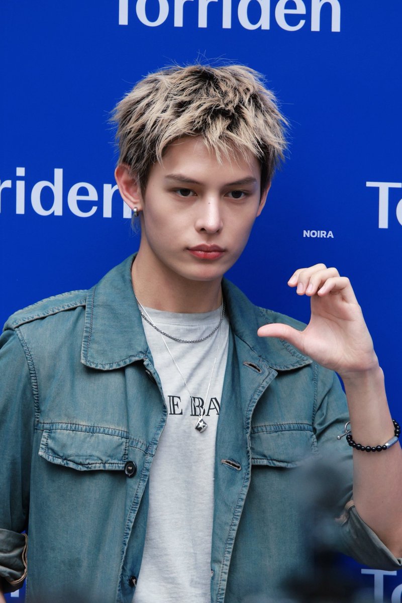 Noira_cor's tweet photo. 260819
#JAMES #제임스 #CORTIS #코르티스 https://t.co/PpYV9VW7ae