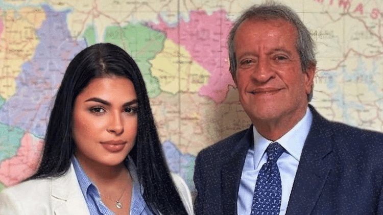 BohnGass's tweet photo. Ela chama de "porcos" quem usa os programas sociais do gov Lula.
Ela é do PL, quer entrar na política e se chama Sophia Barclay, autodenominada "trans de direita".
Ela só não conta, desde 2018 recebe Bolsa Família e, em março deste ano, passou a pegar o Vale-Gás.
Entenderam? https://t.co/vJC8WiQHRO