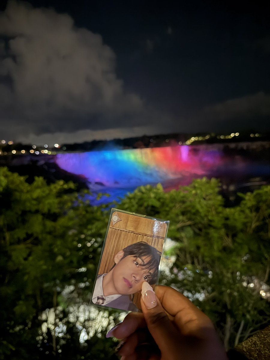 joonkthvs's tweet photo. NIAGARA POPO https://t.co/uBySy6TDrx