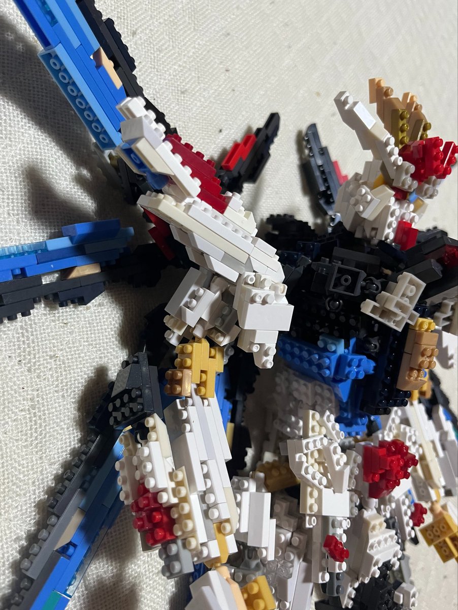 tulfoy's tweet photo. ダイソーのプチブロックでストライクフリーダムガンダムを作りました！

#プチブロック
#ストフリ
#ストライクフリーダムガンダム https://t.co/S34mRqHXdZ