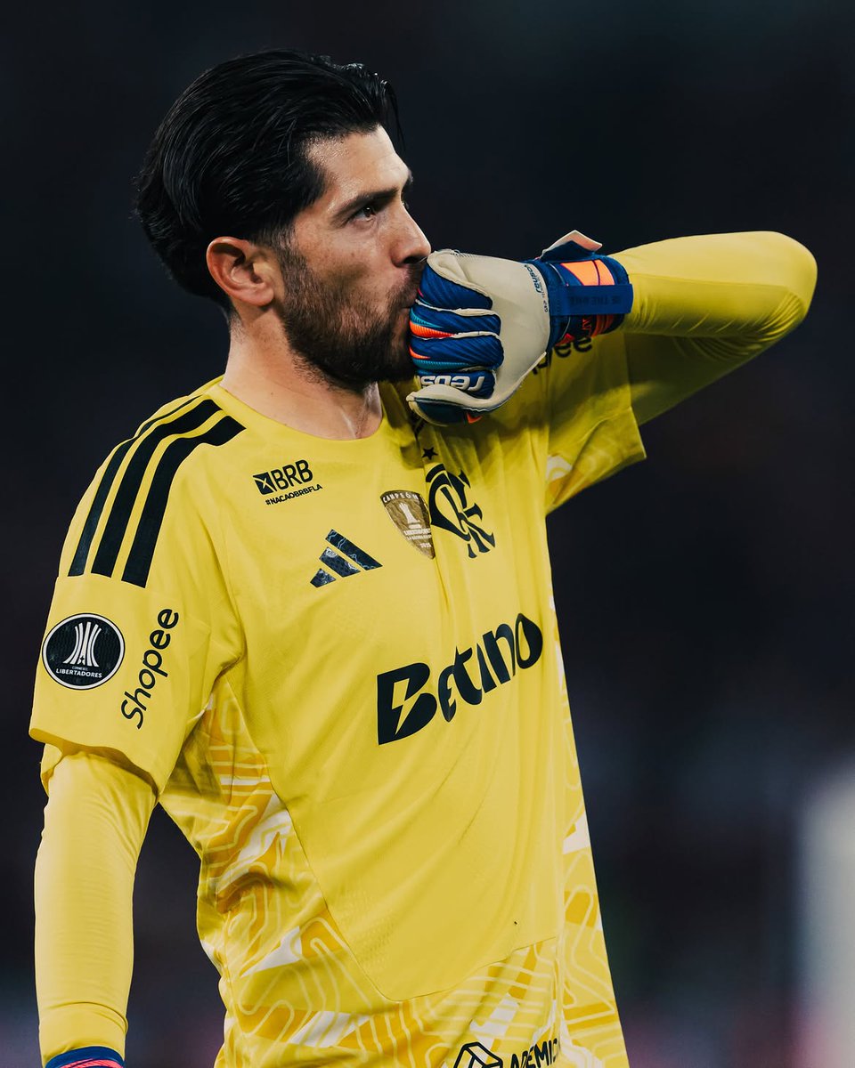 1rossiagustin's tweet photo. Classificados! Obrigado Nação pela noite incrível de ontem! Isso aqui é FLAMENGO! Clasificados! Gracias Nação por la noche increíble de ayer! Esto aquí es FLAMENGO! ❤️🖤 #VamosFlamengo https://t.co/NCXPynlAFu