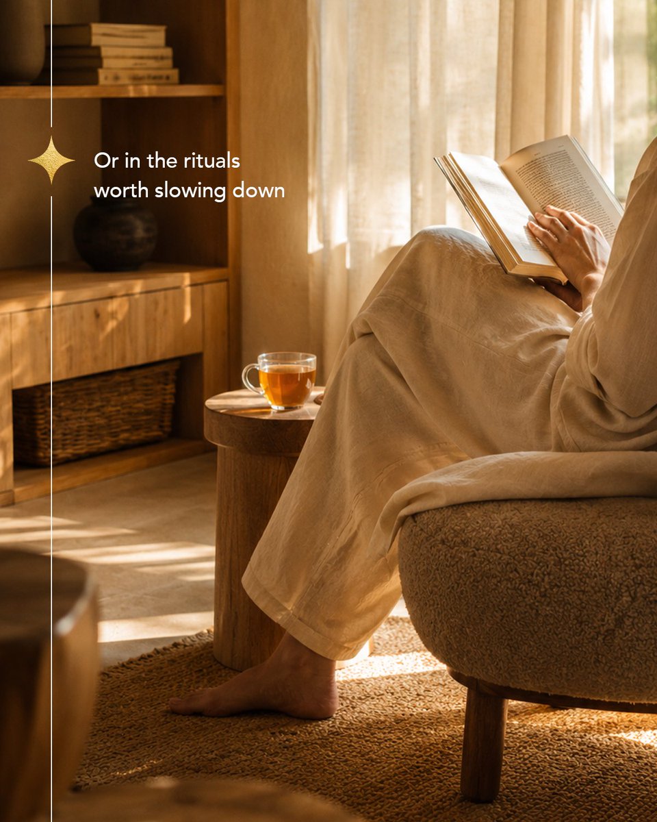 HimalayanT68148's tweet photo. Some luxuries are about having something others don't. The better ones are about noticing what you have while you have it. Mârani simply gives those everyday moments a little more to notice.

Discover more through the link in bio.

#MaraniHoney #HimalayanTreasures #ChestnutHoney https://t.co/zL1o1Xj4P6