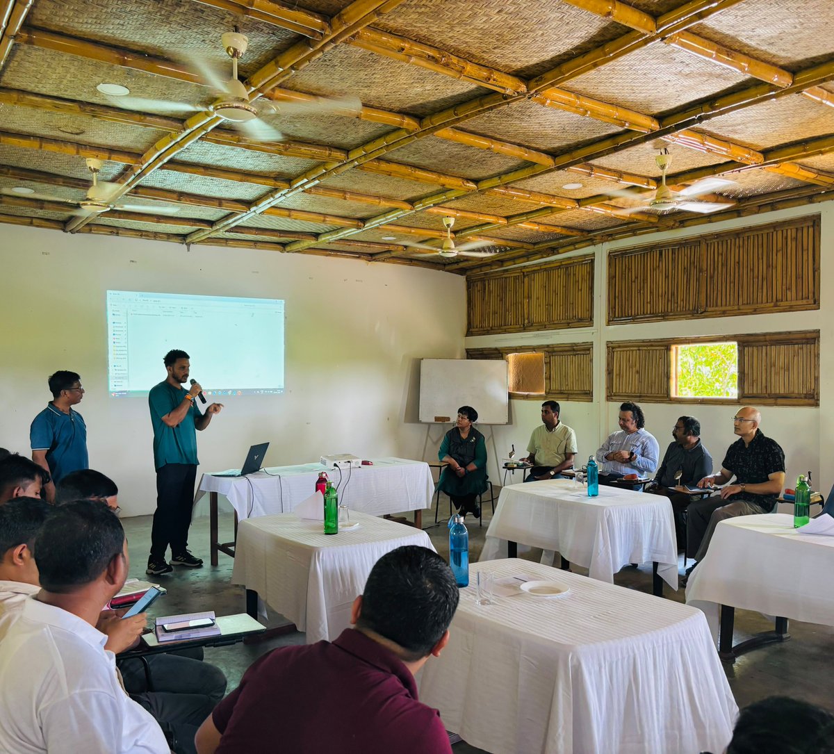 manasnptr's tweet photo. A workshop on Rhino Conservation &amp; Grassland Management was held today at Bhuyanpara Range, Manas TR. Experts, field practitioners and key stakeholders share knowledge and strategies for strengthening rhino conservation and grassland management. @aaranyak @wti_org_india @WWFINDIA https://t.co/XutzTMW7OM