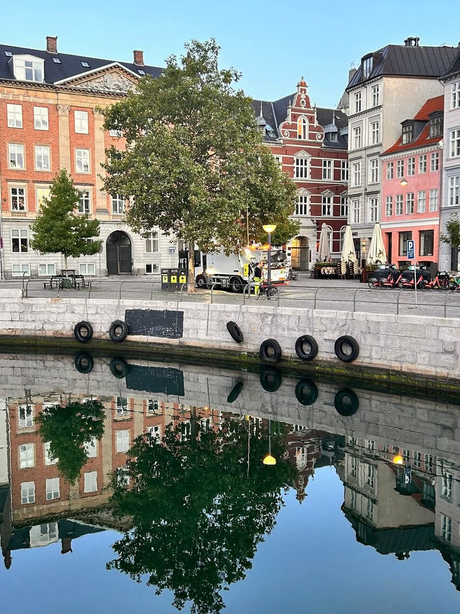 naturebeauty760's tweet photo. Copenhagen, Denmark 🇩🇰 https://t.co/f29sin1eAR