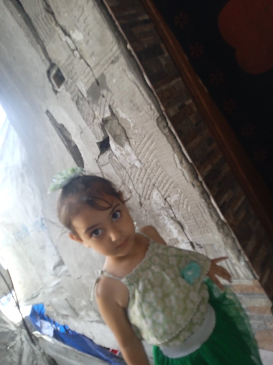 _HebaDeeb1997's tweet photo. Just $50🇵🇸🙏

$50 won't make you poor, but it could mean everything to me.

Every donation helps me buy food to my children.😢💔

You know the donation the only breadwinner for our family .

Please, my friends, don't ignore this call😭 for help
https://t.co/5ELAc8KnUD https://t.co/BLL8YetdTH