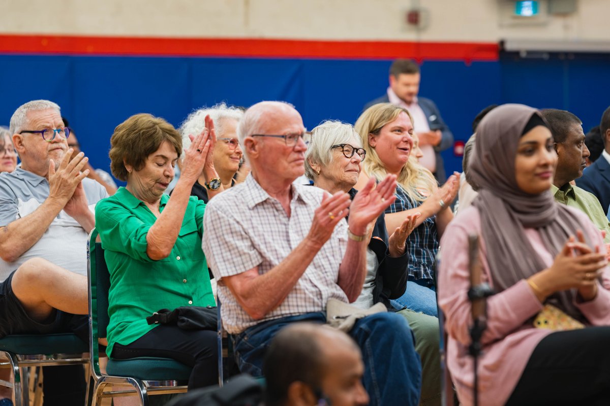DailyBreadTO's tweet photo. Over 230 people attended our #ScarboroughSouthwest debate in person or online on 8/18 to hear candidates' plans to tackle issues of affordability, food insecurity &amp; more. Thank you to our co-hosts, moderator, candidates &amp; attendees. Watch the recording: https://t.co/3aotu13S1a https://t.co/JaR6j9kZYj