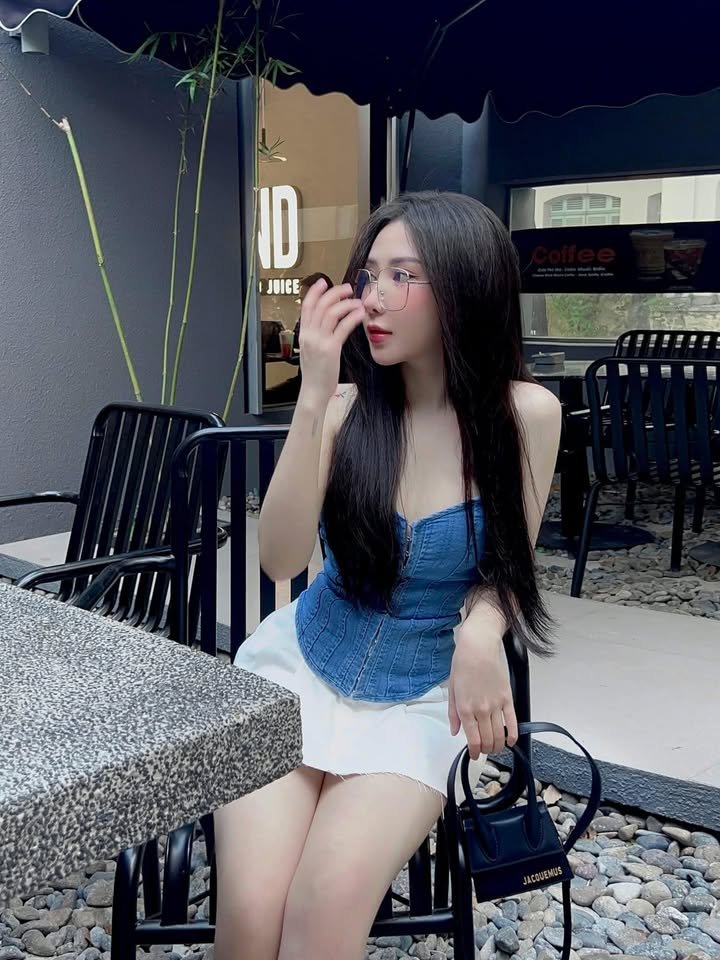KarieBozzi's tweet photo. รับงานแพร่ #แพร่ LINE: Tzz799 https://t.co/niw8iKduyQ
