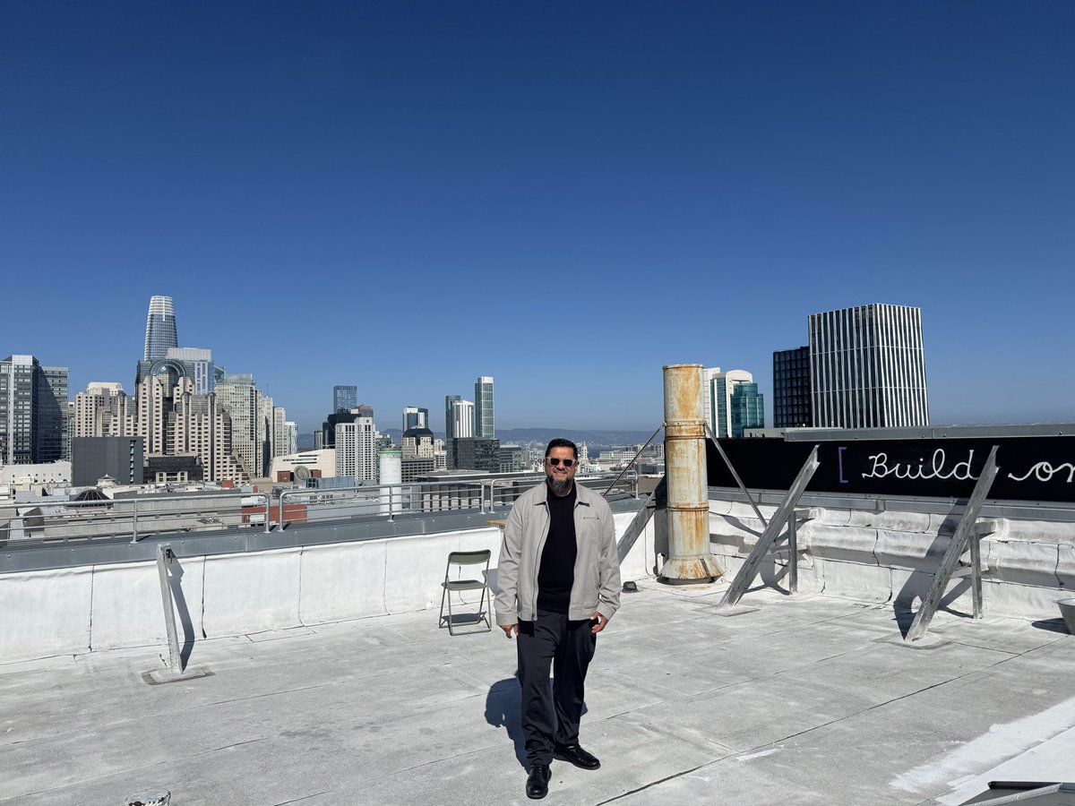 AhmedReza's tweet photo. It feels like the entirety of the city is geared up for AI build era. In SF you get more headroom. https://t.co/o7yyAbvpRI
