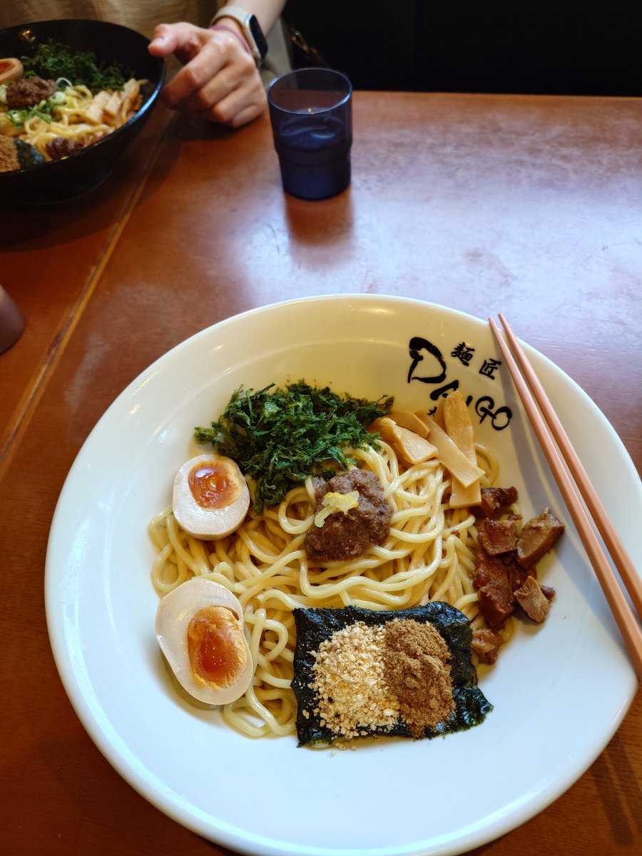 ashitaba831's tweet photo. https://t.co/Y0ZG5eHjh1