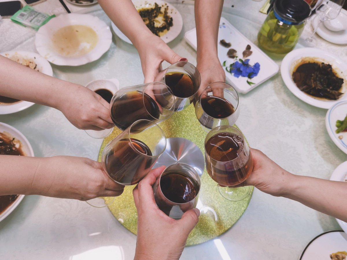 BfMengistu's tweet photo. [Laughter, old inside jokes, and way too many photos to count—just finished the best night with my favorite people, the ones who know the real me. #Friendship #Reunion]， https://t.co/wvokihjRCL