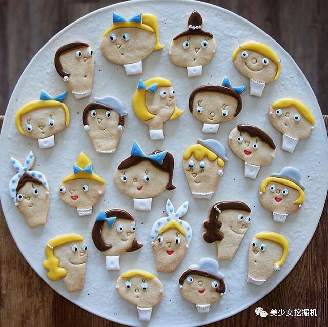 Welcome10911550's tweet photo. Shared fresh-baked cookies with the neighbor kid today—her big smile made my whole afternoon! Small acts of kindness go such a long way. https://t.co/Us7oOQ6umQ