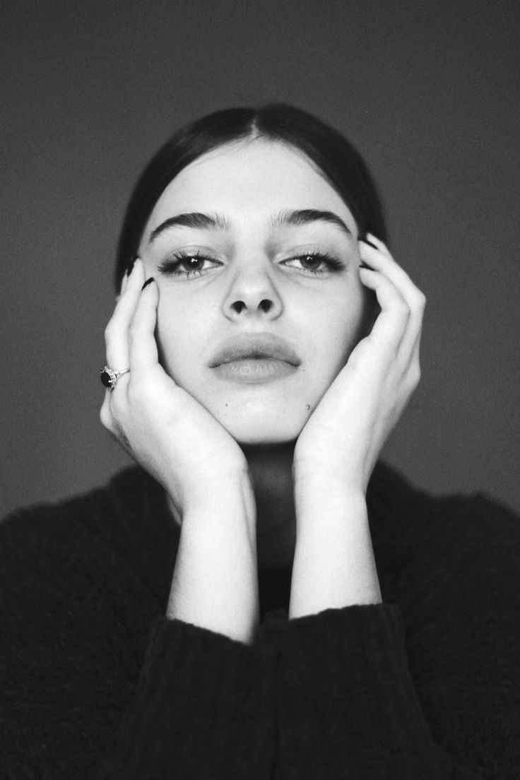 youroudotio's tweet photo. Monochrome tones highlight the texture of a cozy sweater and delicate ring. Timeless contrast in this black and white shot. https://t.co/NVDbc7yMhX