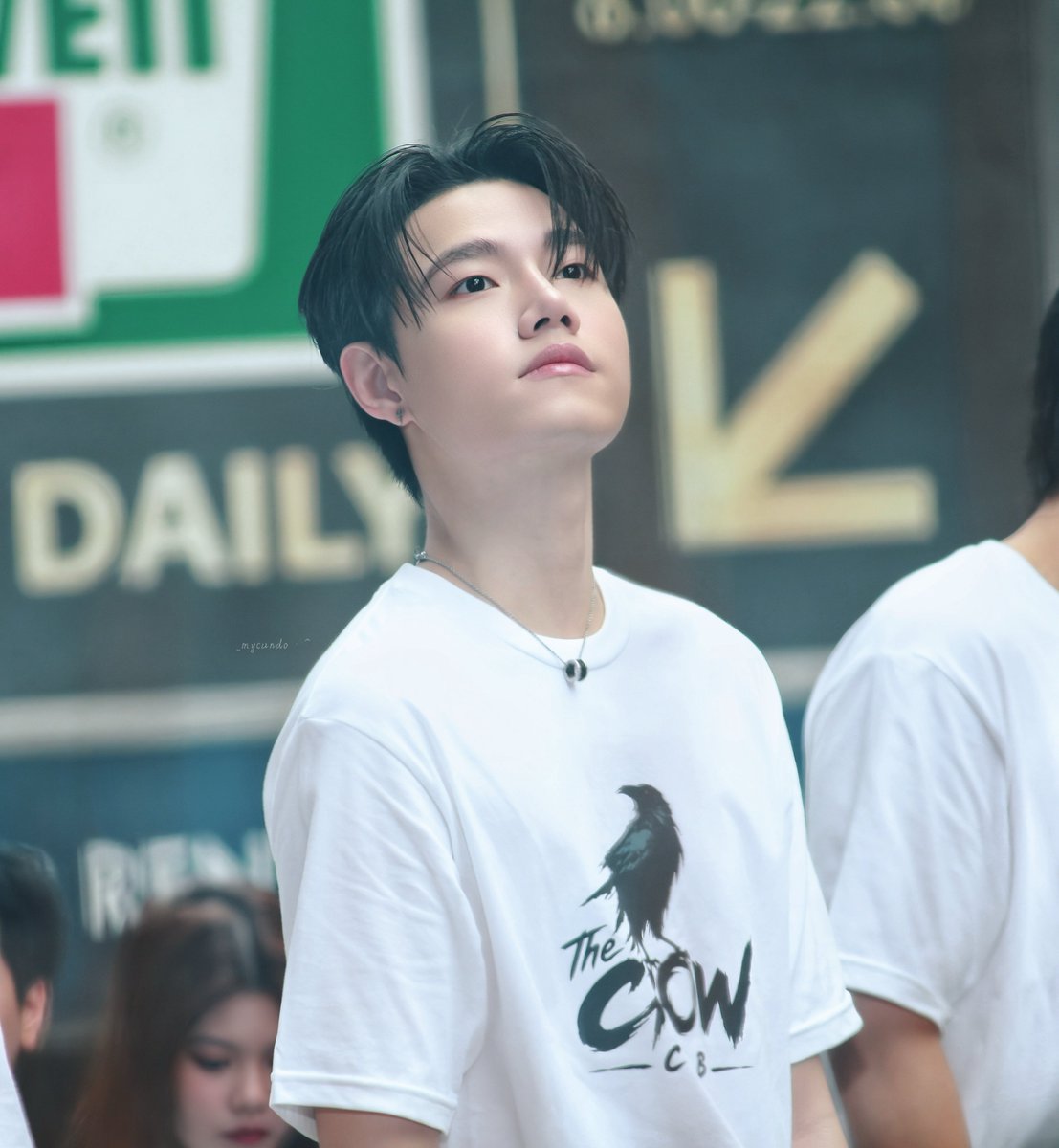 mycun_do's tweet photo. 26•08•20  @MasMasprn 

 ••  มาสเตอร์รายงานตัวคั้บ🙇‍♀️

WORSHIP THE CROW CLUB
#บวงสรวงTheCrowClub
꒰ #mtprn  ꒱
#มอดอpic https://t.co/18holl5l4y