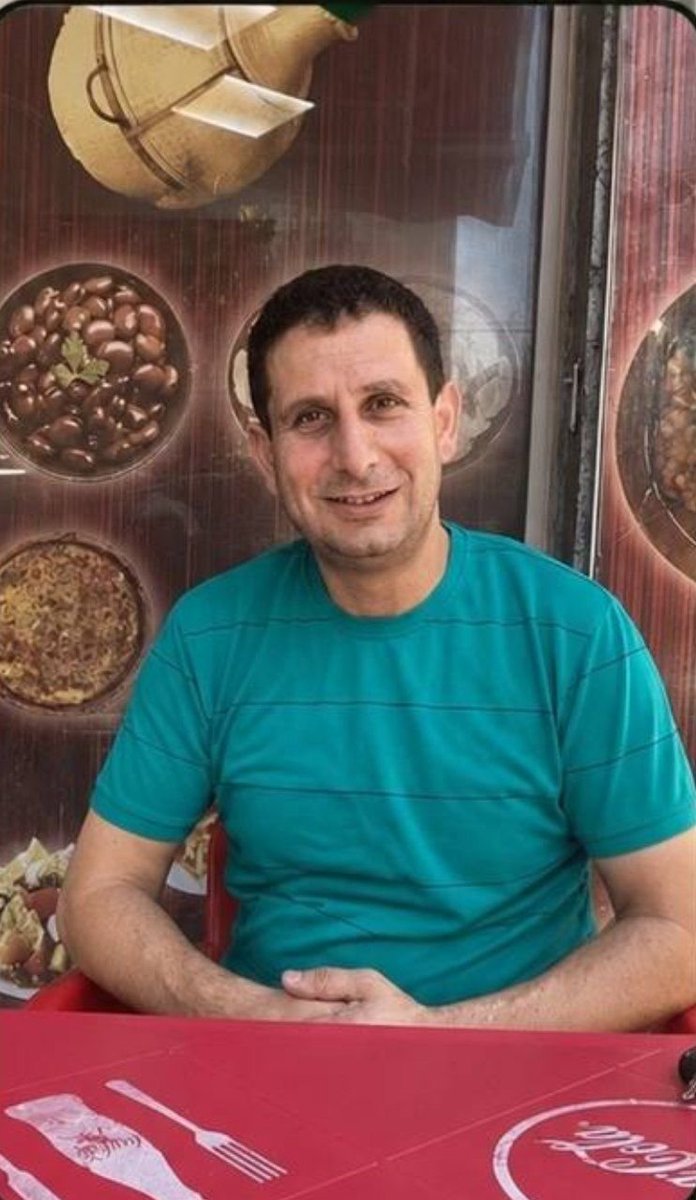 QudsNen's tweet photo. Photos of Palestinian detainee Rami Fadayel, from Ramallah, occupied West Bank, before and after thirty two months of starvation and torture in Israeli detention camps. https://t.co/DFBVNKxpPR