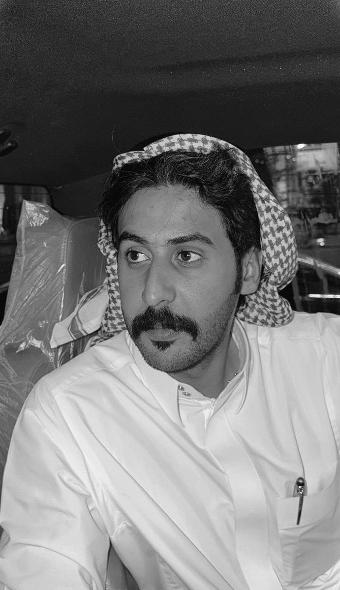 Almanal908's tweet photo. #مشعل_العتيبي

ماني والله مرخص مقامي وانا لي دور
ودربي تعرفه كل الاجواد.. وتدله 

اقوله وانا عتيبي لا جاء فالامور امور
تبين الفعول و وقفته مابها ذله🫡

مشعل بجاد ✍🏻 https://t.co/Cn7OyjuS46