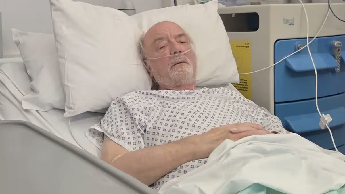 aisarcore's tweet photo. An elderly British man saw £285,700 appear in his William Hill account after a 10p spin. The casino confirmed the win. About 24 hours later, the money vanished, and he later suffered a heart attack.

– John Riding, 76, from Burnley, was playing William Hill’s Cherry Bonanza game on his phone, betting just 10p per spin.

– On March 16, 2026, his account suddenly showed a jackpot of approximately £285,700.

– Riding went to his local William Hill shop, where staff checked his account and reportedly confirmed that he had won.

– He celebrated with other customers and told his family he had received life-changing news.

– He planned to move closer to his grandchildren, buy his granddaughter a car and take his family on holiday.

– Around 24 hours later, the £285,700 disappeared from his account.

– William Hill said the apparent jackpot was caused by a technical glitch that had incorrectly credited money to players' accounts.

– Riding said the dispute left him devastated, and he later suffered a heart attack, spending about a week in hospital.

– William Hill ultimately left his account with just £15.40.

– Riding and other affected players challenged the company's decision, with legal action reportedly being explored over the disputed winnings.

He thought a 10p spin had just secured his family's future. Instead, £285,700 disappeared from his account, and days later he was recovering in a hospital bed. William Hill called it a glitch.