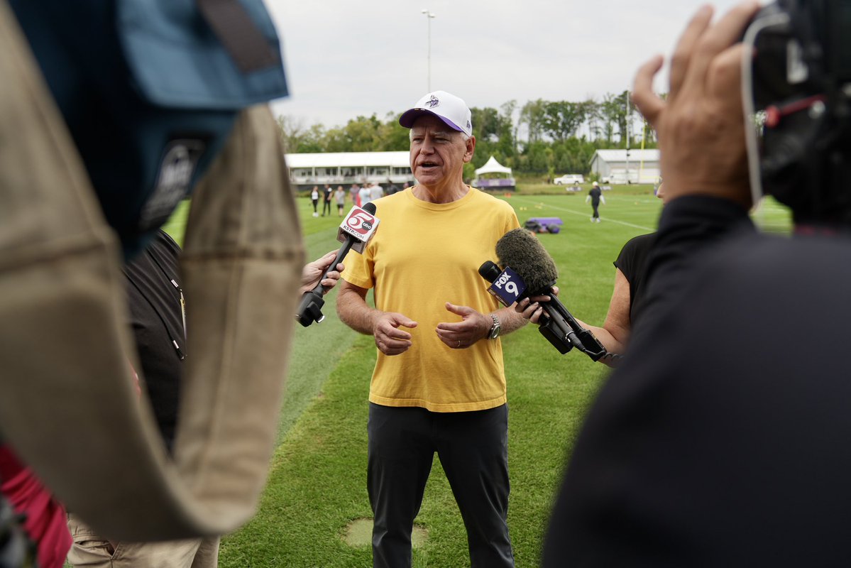GovTimWalz's tweet photo. Thanks to the Vikings for having me out today. Fall can’t come sooner. https://t.co/sgTYfLz3H3
