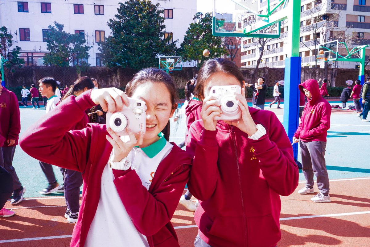 lolanoty's tweet photo. Come join our Photography Club’s sunset shoot this Saturday at West Lake! Snap golden hour shots, meet fellow shutterbugs, and get a free polaroid as a gift—spots are limited, DM to sign up now! https://t.co/n429bT7bPZ