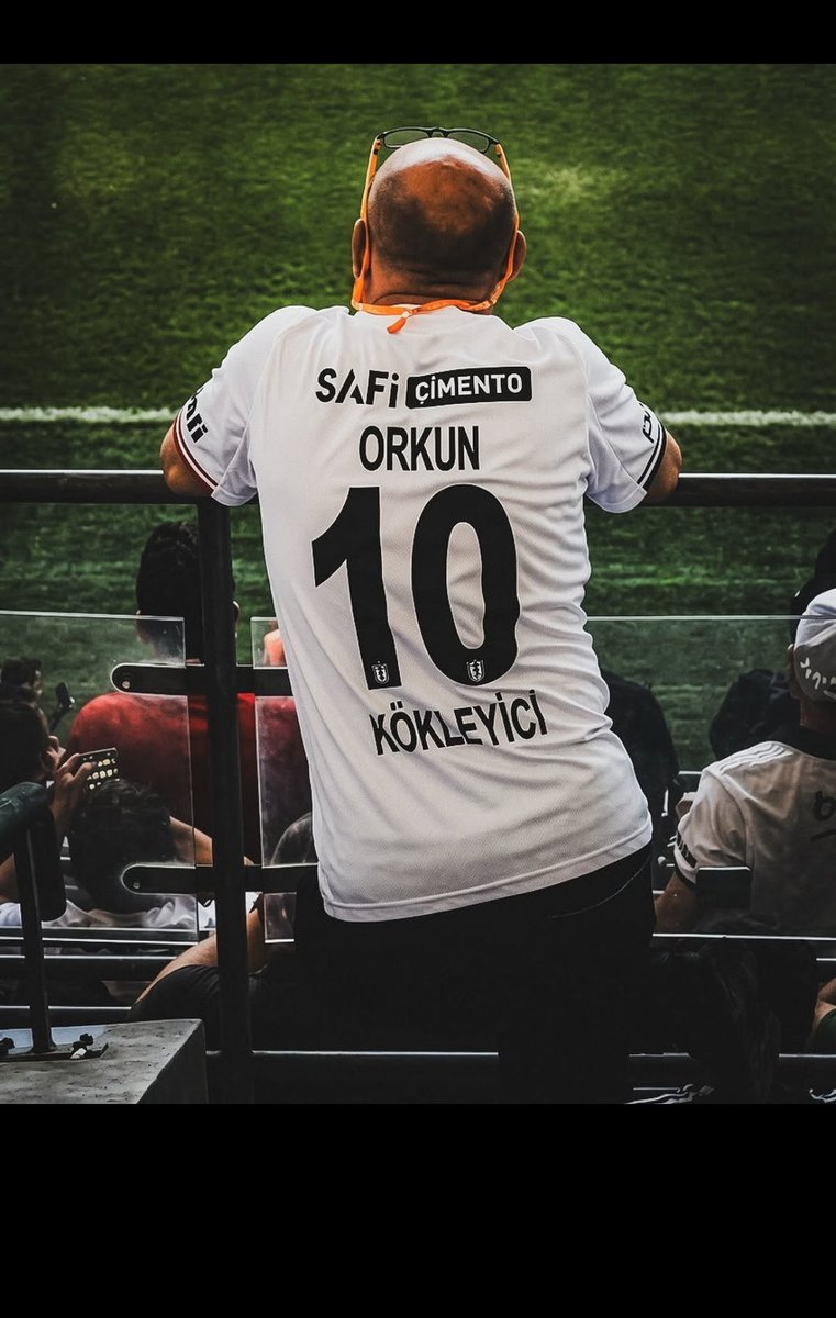 e_zcn's tweet photo. @Besiktas https://t.co/yAmgOU0p7C