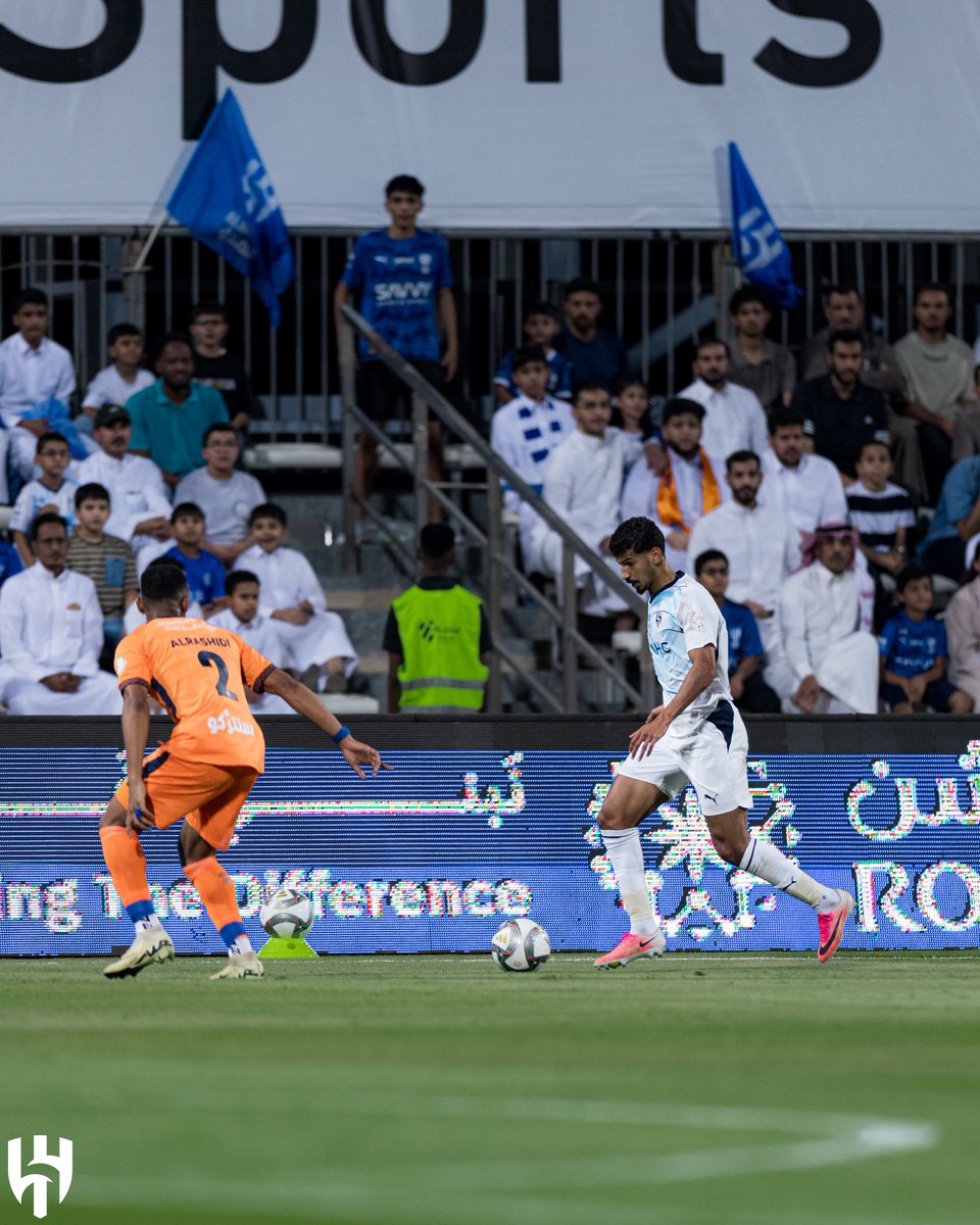 Alhilal_FC's tweet photo. د18' ⏰

الهلال 0 - 0 الفيحاء https://t.co/Ak4EgpwTx2