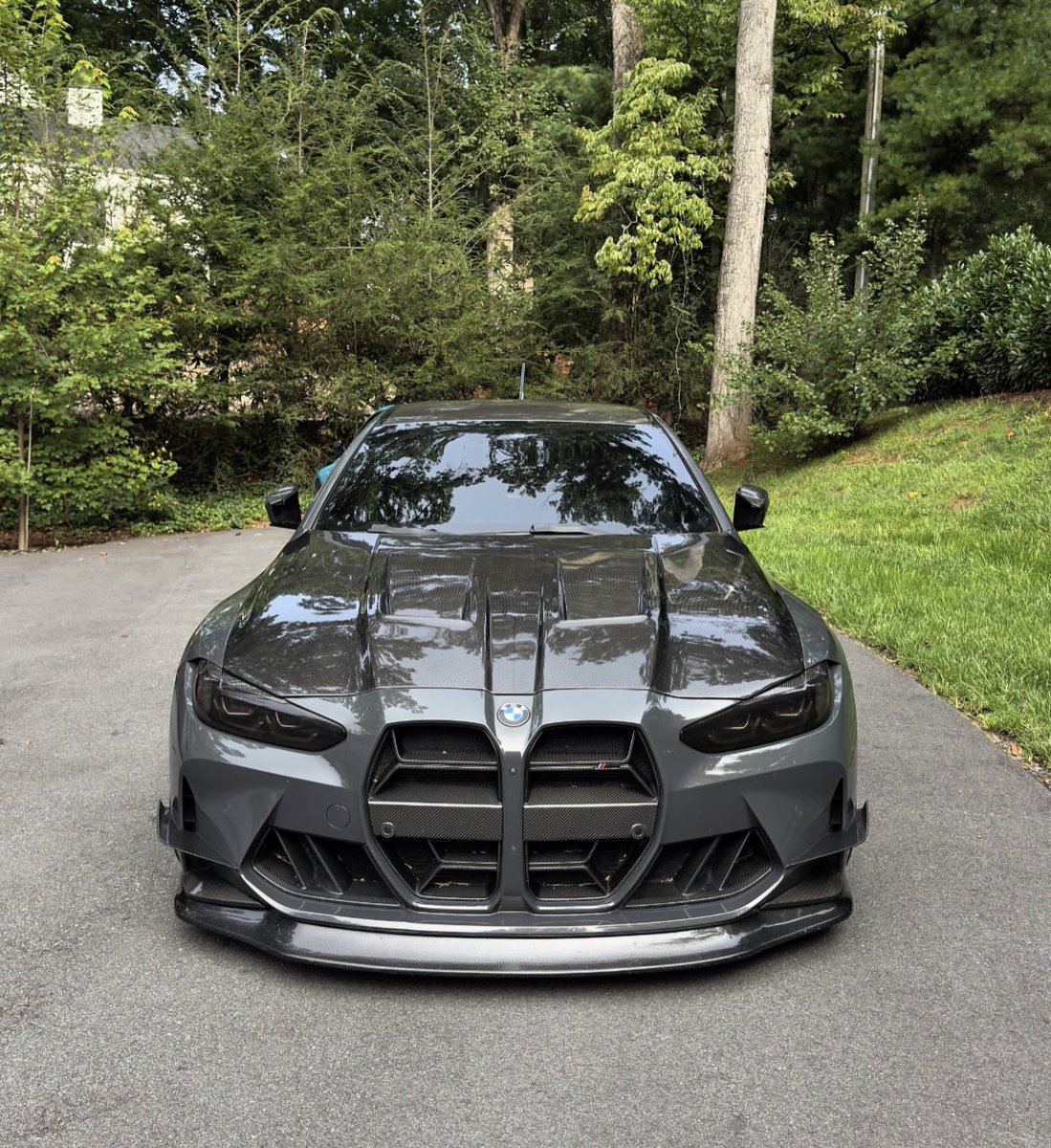 bmwfanworld's tweet photo. BMW M4 G82 🖤🖤 https://t.co/SJZW0Z1Lil
