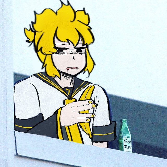 Veyzex_'s tweet photo. cracking open a cold one (banana) with the boys (myself) #鏡音レン https://t.co/gLR9gGJNFf