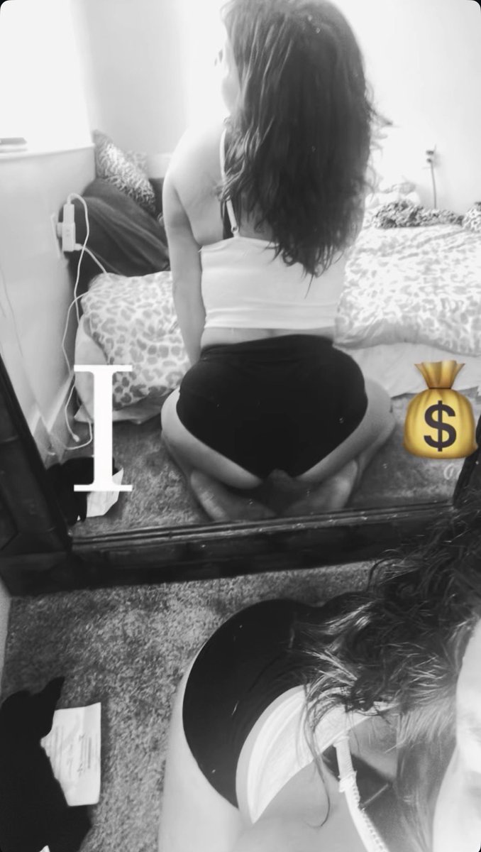 Loca2wet's tweet photo. From the back ?? #selling #baddie #latina #sendmemoney https://t.co/EgIx12wDEB