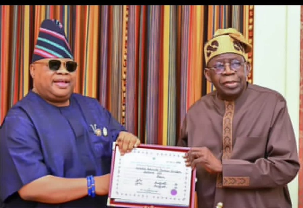 NigeriaStories's tweet photo. PHOTO: Governor Adeleke of Osun State has presented his Certificate of Return to President Bola Tinubu today at the Presidential Villa. https://t.co/xweSdr2hWM