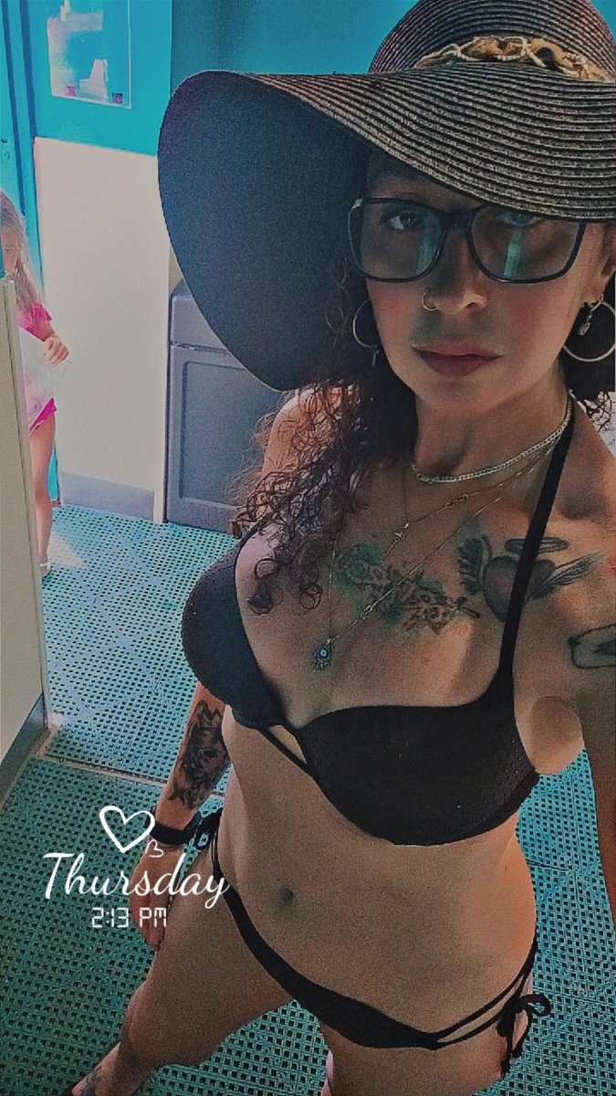 CarlaClass101's tweet photo. https://t.co/D0QOdHxc8l