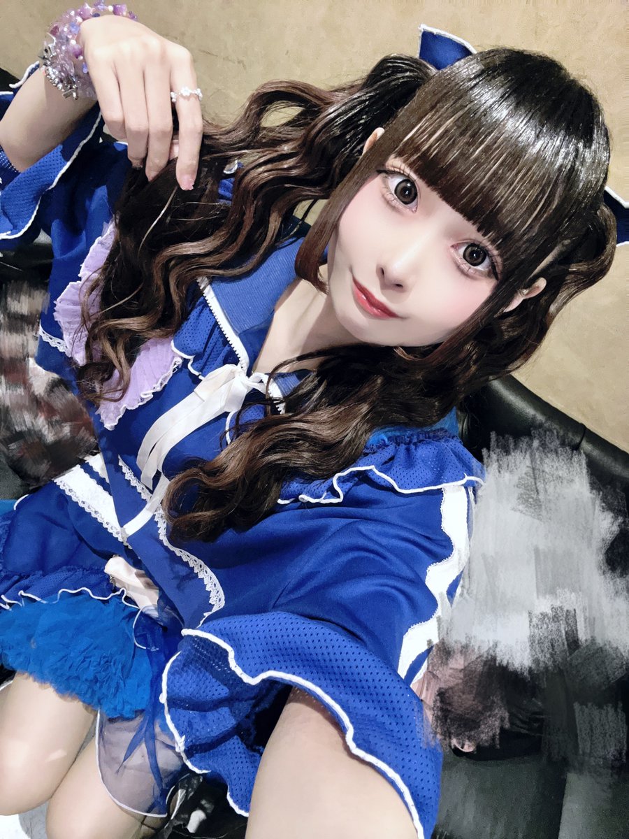 yun_minor's tweet photo. おはよ！♡

実は黒髪ゆんぴは22日と23日のあと2回✌🏻そして23日はデコ🧑🏻‍🦲 https://t.co/EzM6pvUUJz