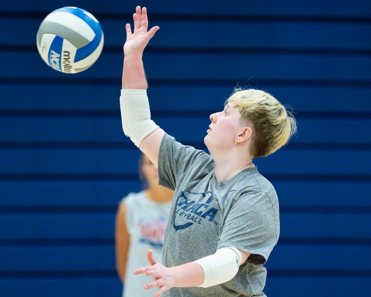 Firstteamphoto's tweet photo. My full gallery of images from Day 2⃣ practice with @IthacaVB 🏐
📷: https://t.co/xUfFLFt5cg
#GoBombers | #StriveForMore https://t.co/7Nvqibv75H