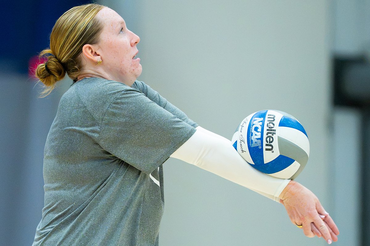 Firstteamphoto's tweet photo. My full gallery of images from Day 2⃣ practice with @IthacaVB 🏐
📷: https://t.co/xUfFLFt5cg
#GoBombers | #StriveForMore https://t.co/7Nvqibv75H