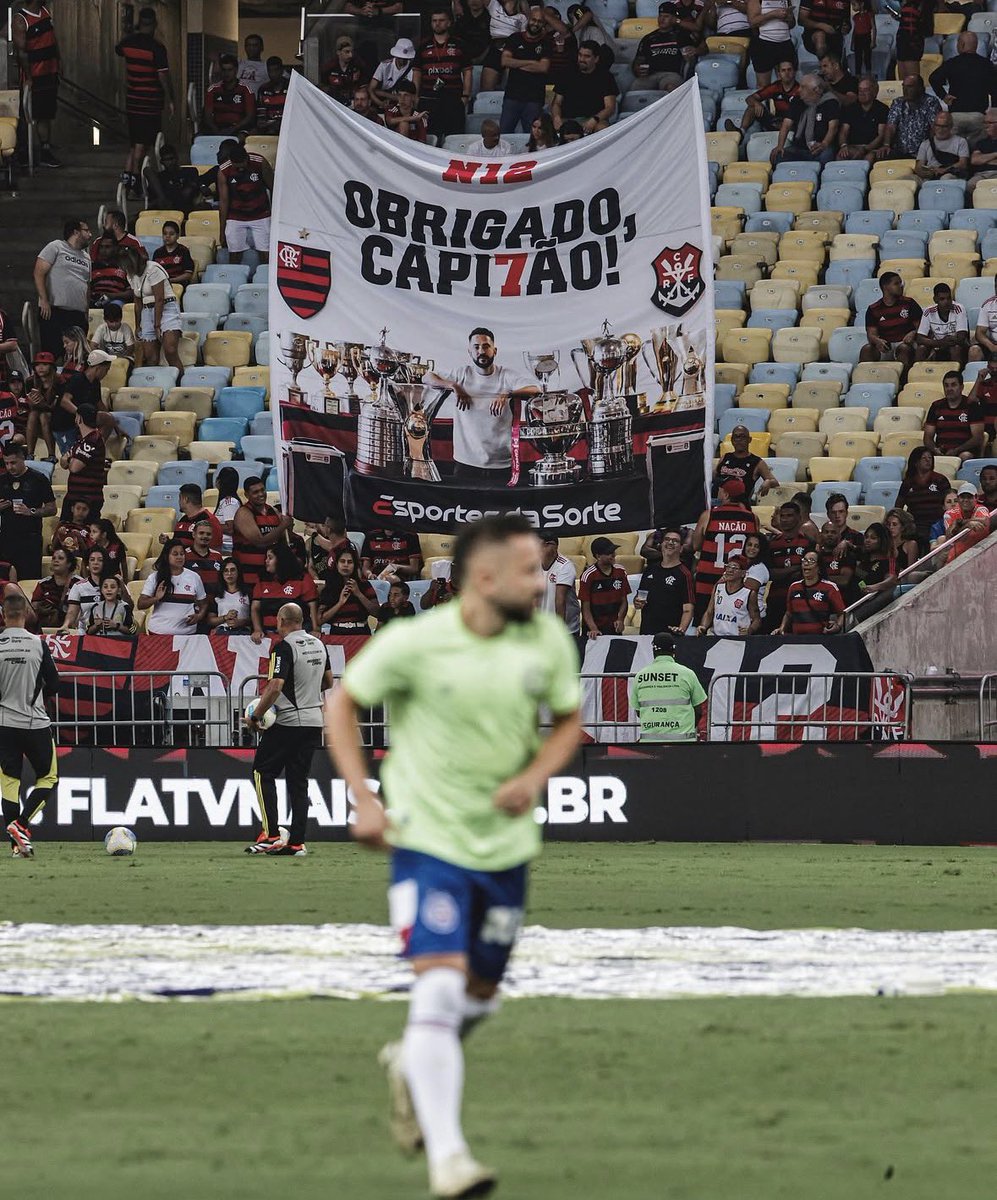 gwbgol's tweet photo. a torcida do flamengo pode ser muitas coisas, mas ingrata não é uma delas. https://t.co/wlqFMJZQjB